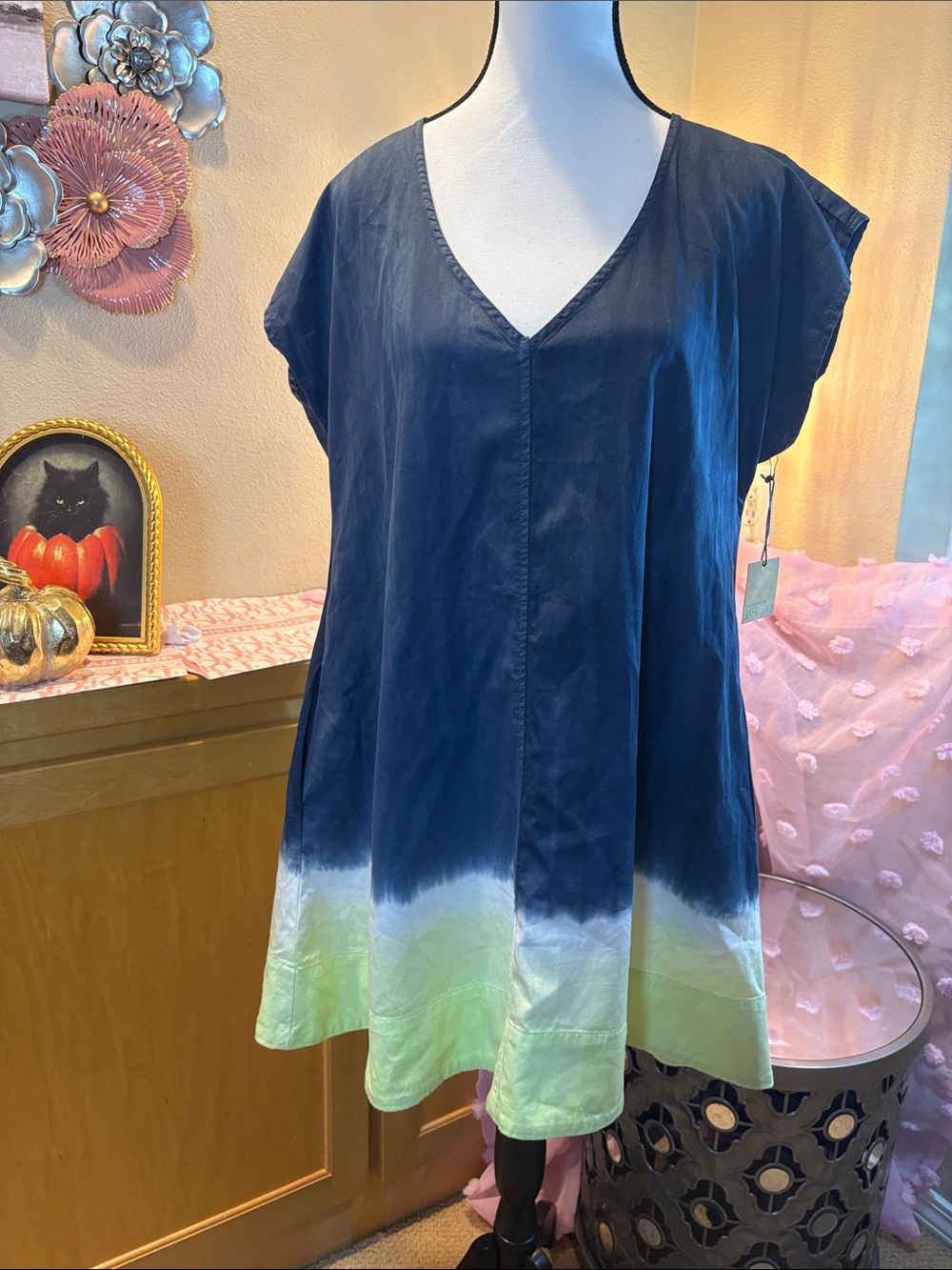 River + Sky Navy to Light Green Dip-Dye V-Neck Tunic Dress